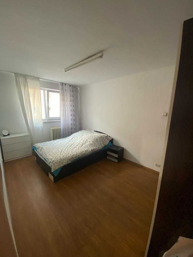 3 Camere | 73mp | Colentina | Lidl