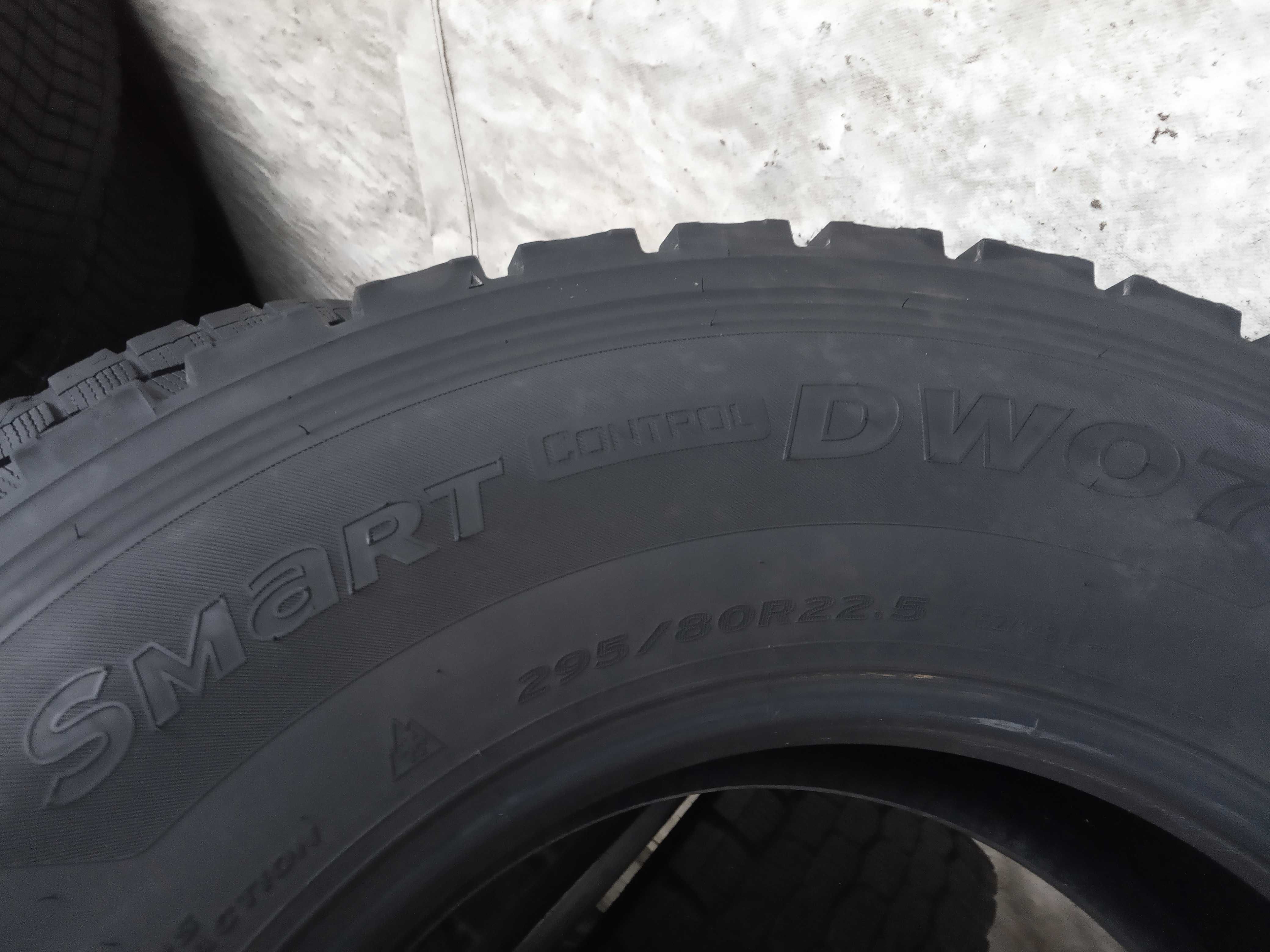 4 Тежкотоварни гуми 295/80R22.5 Hankook DWO7 152/148L M+S Madein Korea