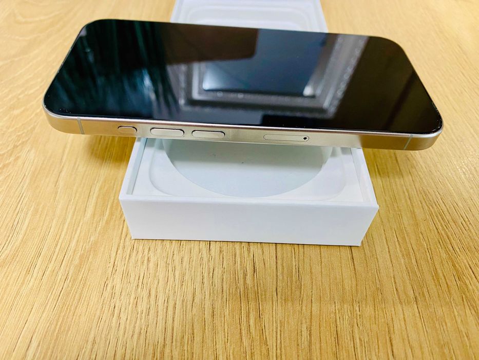 КАТО НОВ !!! Apple iPhone 15 Pro, 128GB, 5G, Natural Titanium