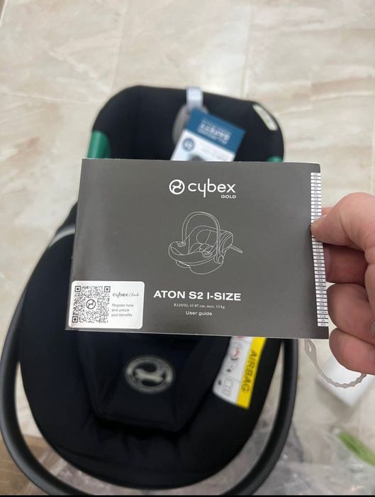 Продавам кошче столче за кола Cybex Aton S2