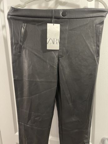 Pantaloni imitatie piele Zara Marimea S,M,L