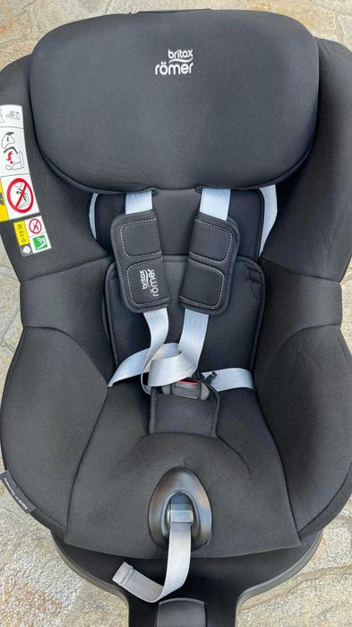 Britax Römer Dualfix M I-Size + Reer огледало