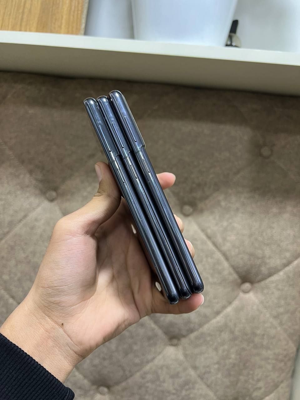 Samsung galaxy s21 5G 8/256gb holati harxil