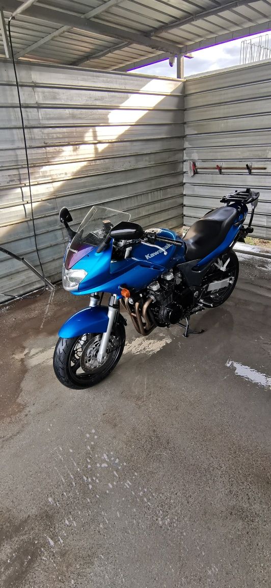 Kawasaki zr-7s 2003