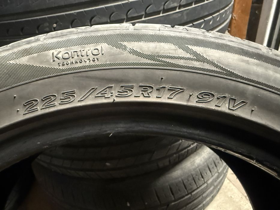 Hankook 225/45/17