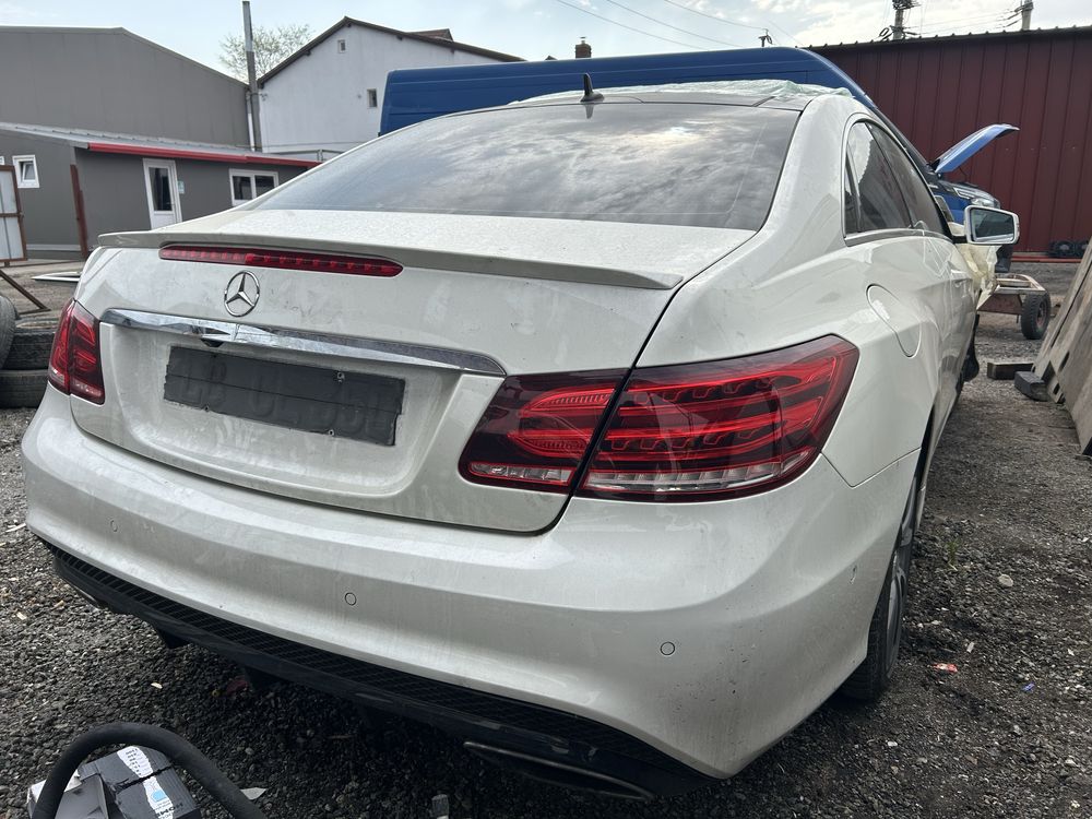 Dezmembrez Mercedes E-Class Coupe E350 BlueTec, piese E-Class 2015