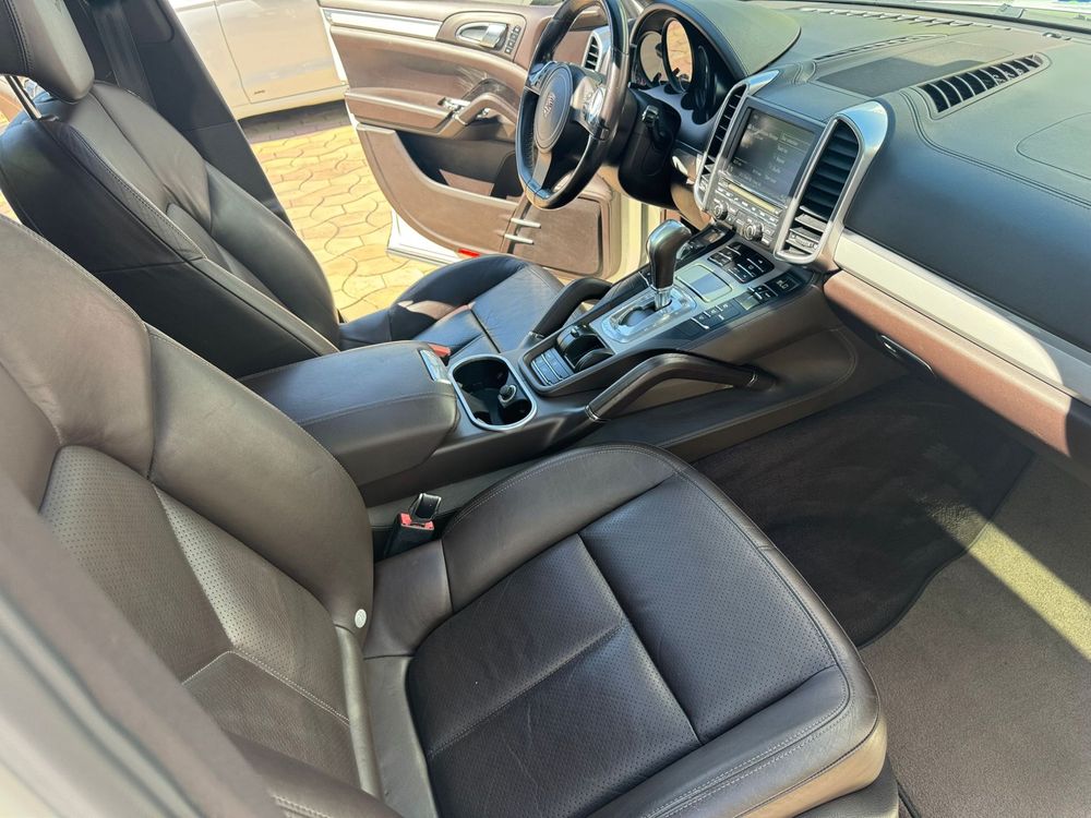 Porsche cayenn 3.0d variante auto