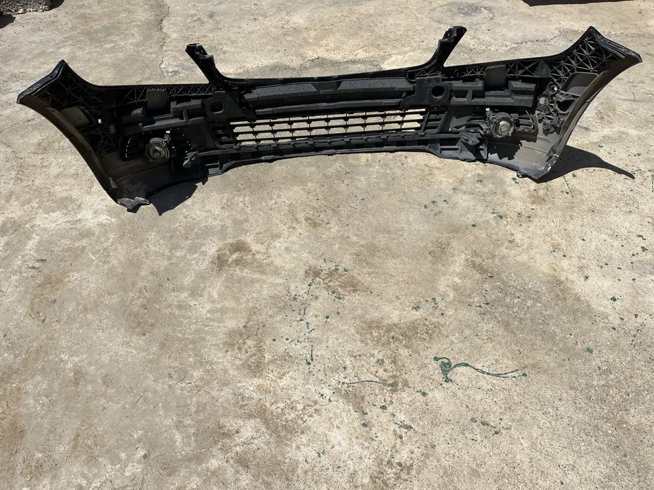 Предна броня за Mercedes w204