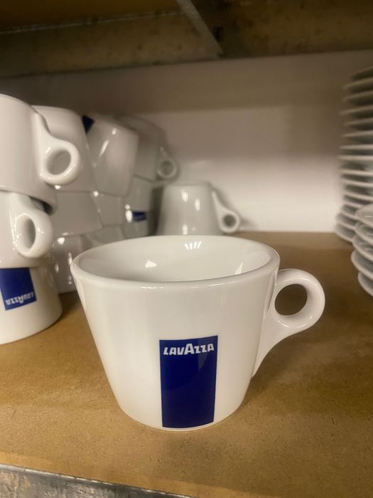 Чаши Лаваца / Lavazza с чинийки