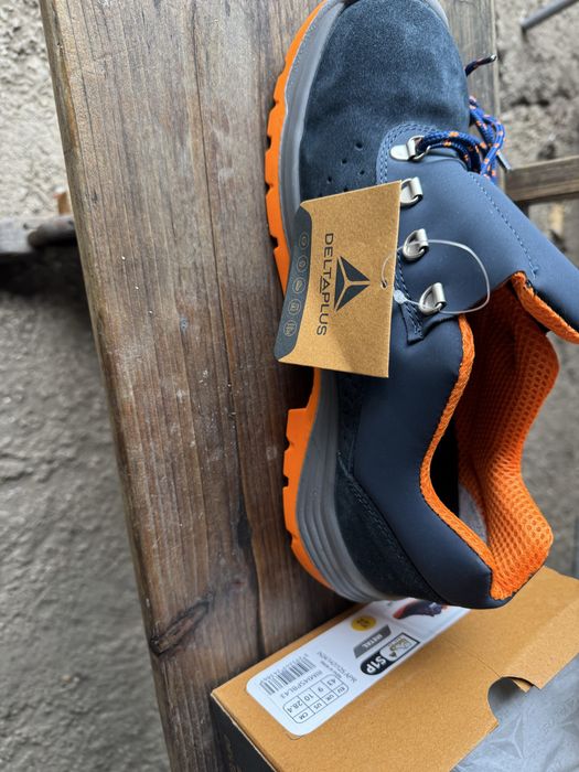 Bocanci protectie nr 43 noi