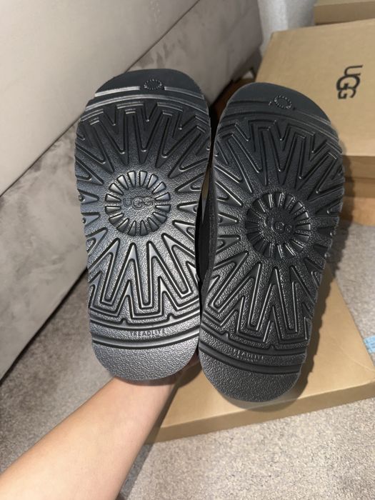 Ugg Tazz 37  noi