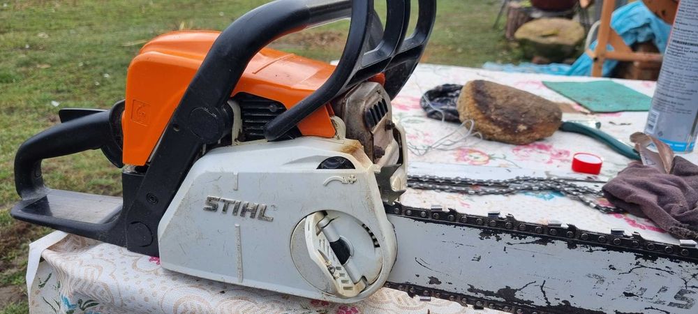 Moto fierăstrău Stihl MS 180 C