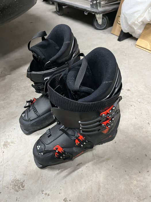 Ски обувки Fischer Cruzar 90 , 27.5 Mondo