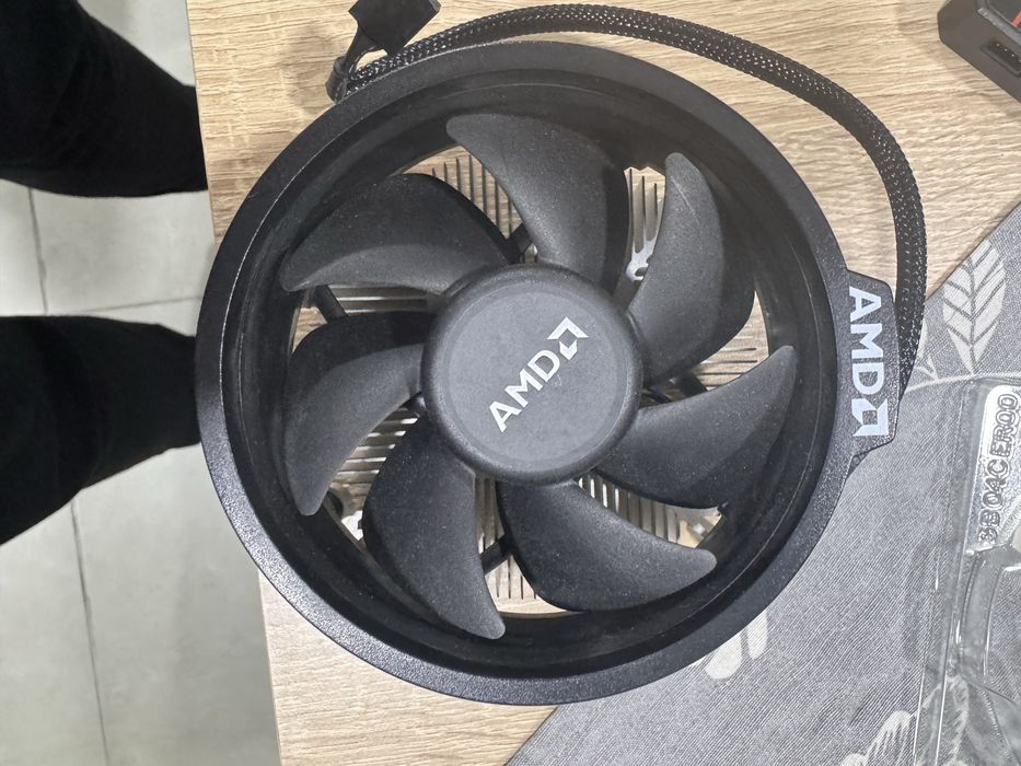 Продавам ryzen 5 1600