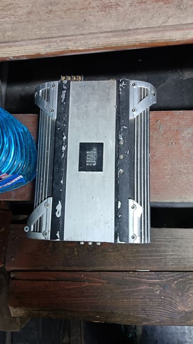 Продам усилитель Jbl cs60 4