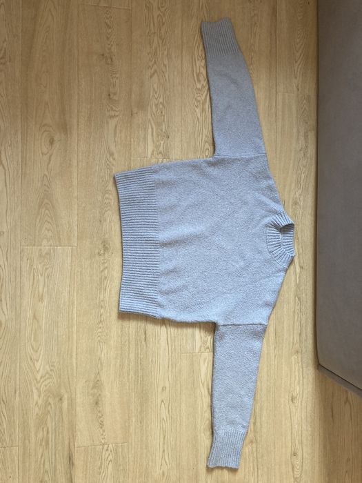 Теплый удобный свитер для девочек 8-12 лет