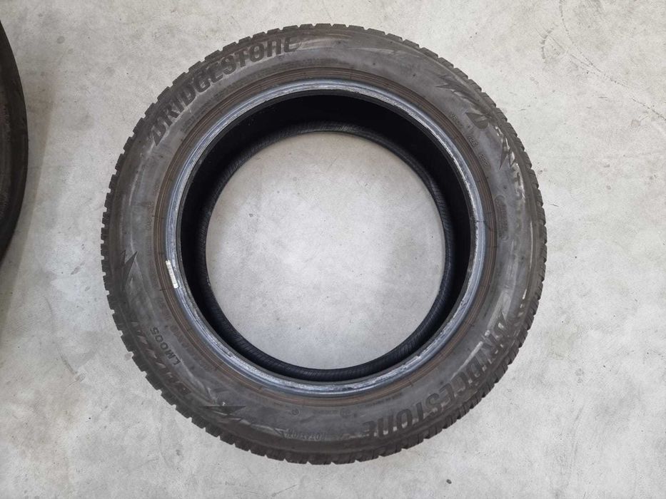 2 Anvelope IARNA 225.55.18 "Bridgestone [dot 2021] ; stare foarte buna