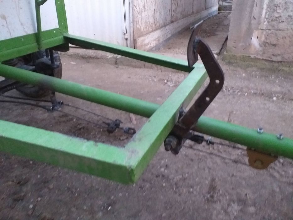 Remorcuta motocultor de vanzare