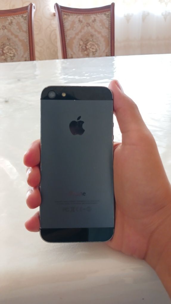 iPhone 5 32GB TU/A — iCloud toza, holati yaxshi