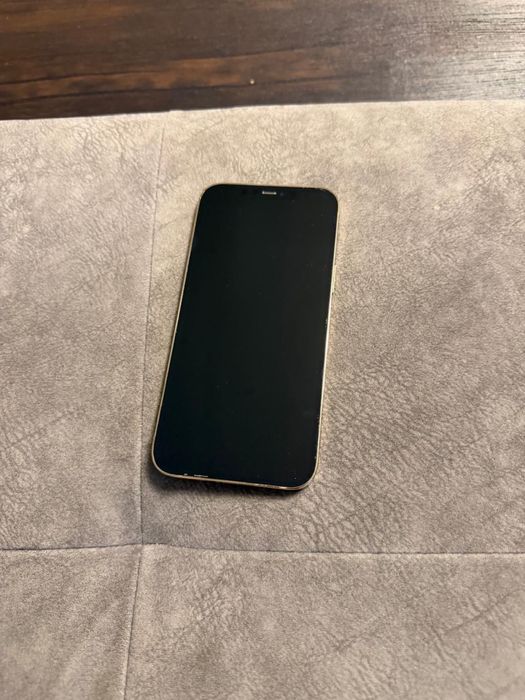 Iphone 12 pro max ,128 гб,77% аккамулятор