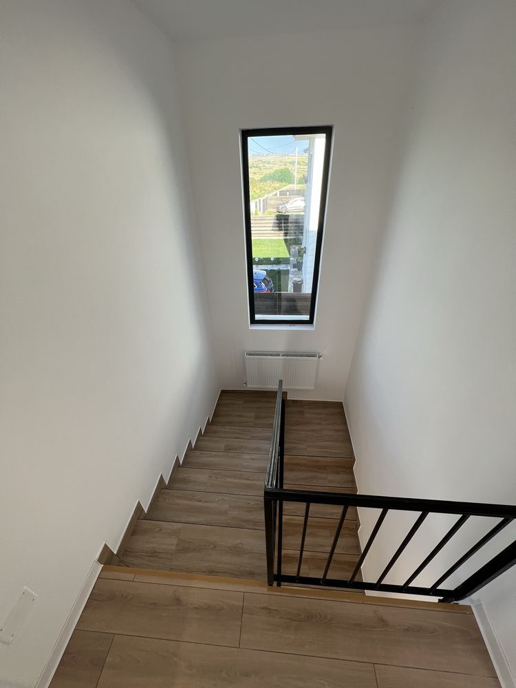 Proprietar/Miroslava/imobil finalizat/4c/2bai/vorovesti
