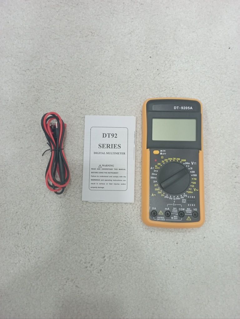 Продавам мултицет DT9205A
