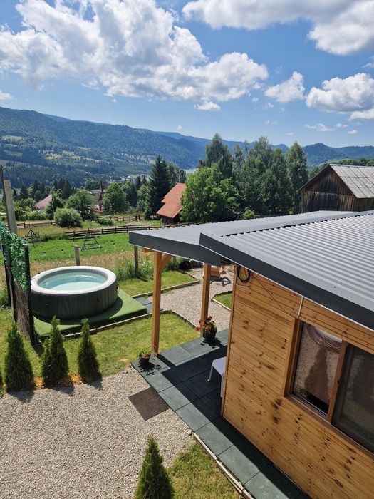 TIny House Colibita ( cabana de inchiriat cu jacuzzi)