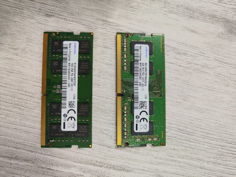Memorie RAM Samsung 16GB și 4GB DDR4 2400 Mhz