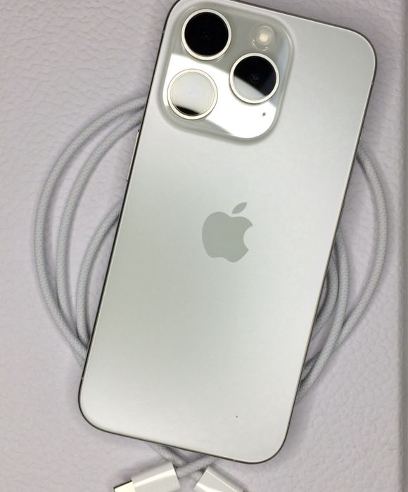 IPHONE 15 pro 128 gb