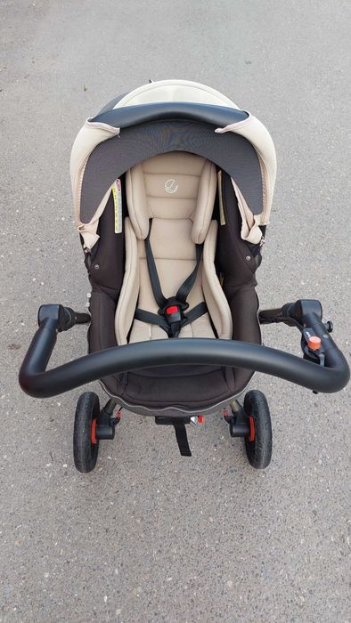 Cărucior 3 în 1 Jane Epic cu Matrix Light 2 (Landou/Scoică + Sport)