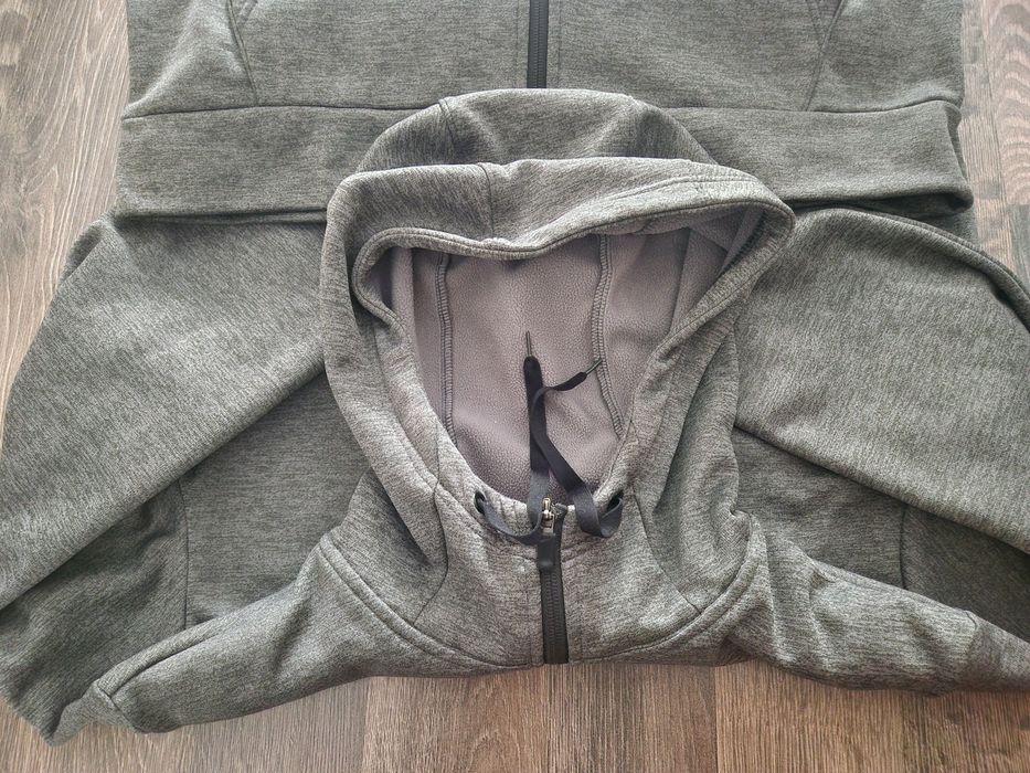 Jachetă cu glugă Nike Therma