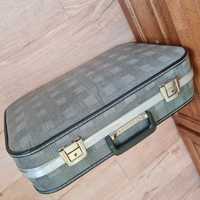 Куфар за багаж, среден