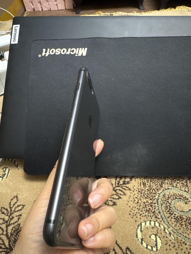 Iphone 8 plus 64 GB