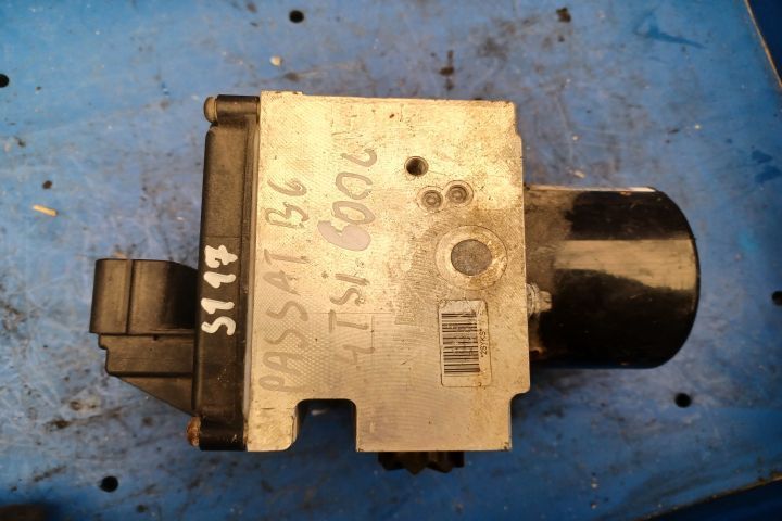 Pompa ABS 1.4 TSI 3C0614109AJ 16705915 16705715P Volkswagen VW Passat