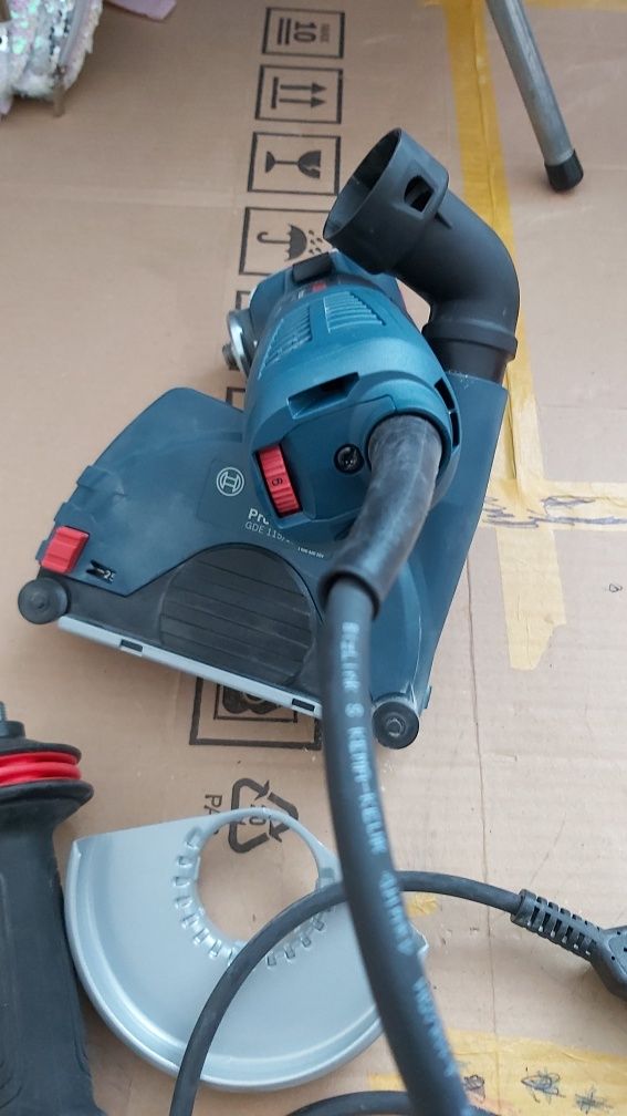 Polizor Bosch gws 13-125 cie + accesoriu aspirare praf gde 115/125 fc-