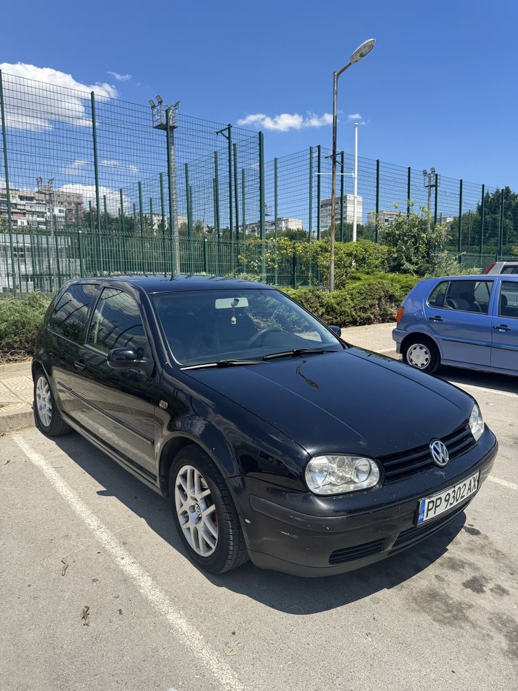 VW Golf 4 – 2.0, Автомат, Газ/Бензин – 1999 г.