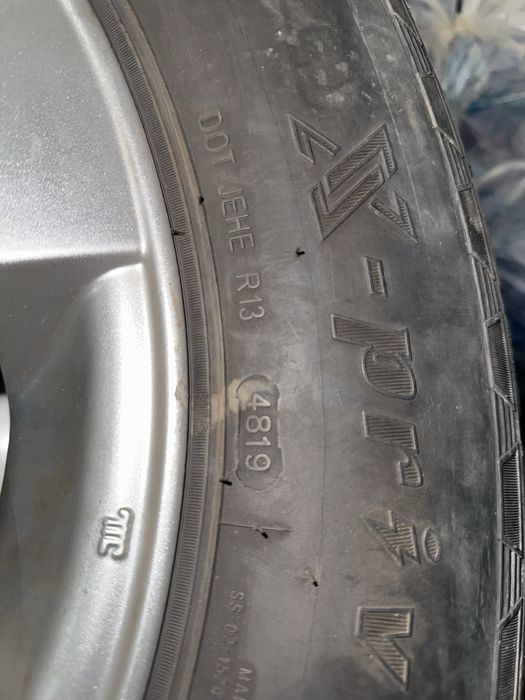 De vanzare anvelope 265/65/R17 cu jante ford ranger