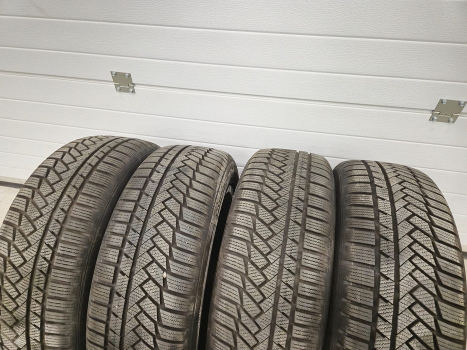 4 anvelope iarna Continental 235 50 19 aproape noi/ DOT 2024