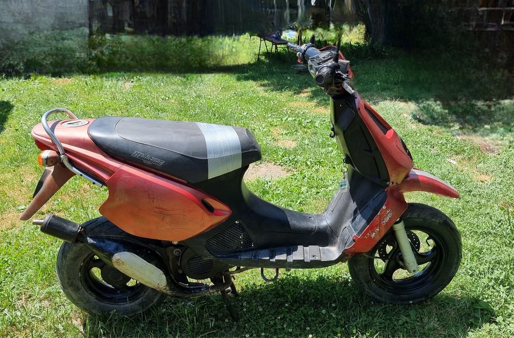 Scuter malaguti f10