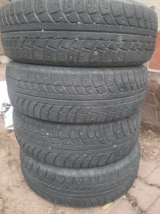 Продам резины зимние