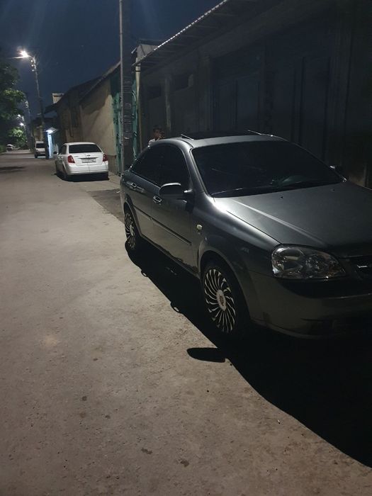 Lasetti 1.6 sotiladi 137 min probek navarotlari bor kraska toza