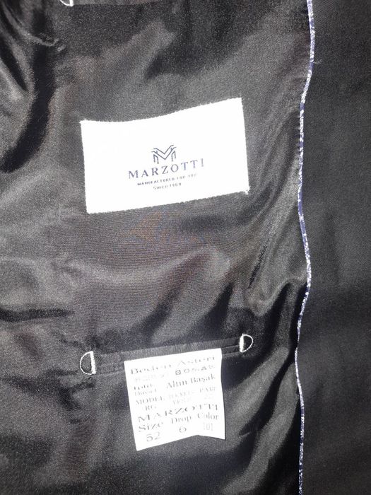 Kostyum shim Jaket holati alo