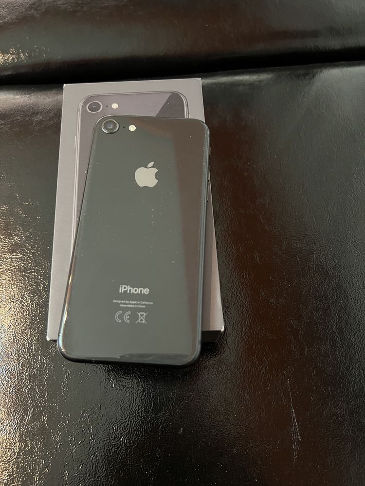 İphone 8 64GB  Space Gray