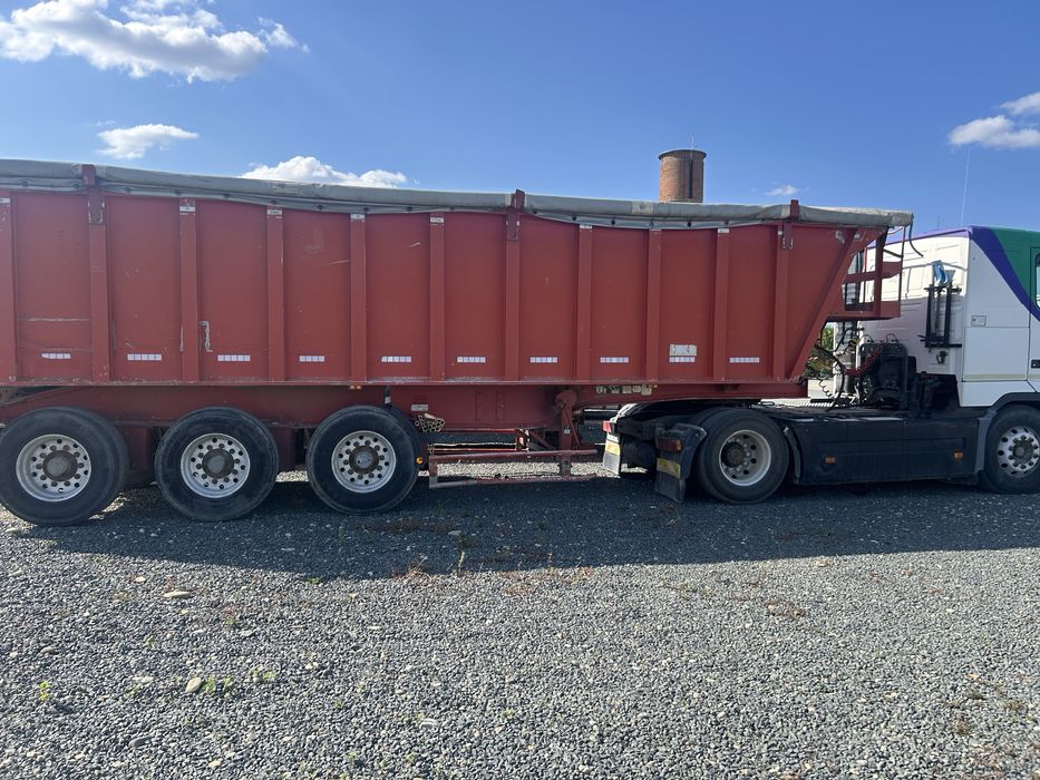 De vanzare ansamblu volvo  benalu.