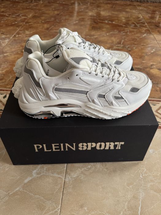Мъжки  PLEIN SPORT  чисто нови ОРИГИНАЛНИ  маратонки 43 номер