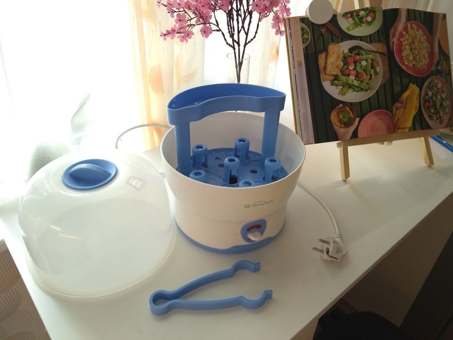 Електрически стерилизатор за бебешки съдове