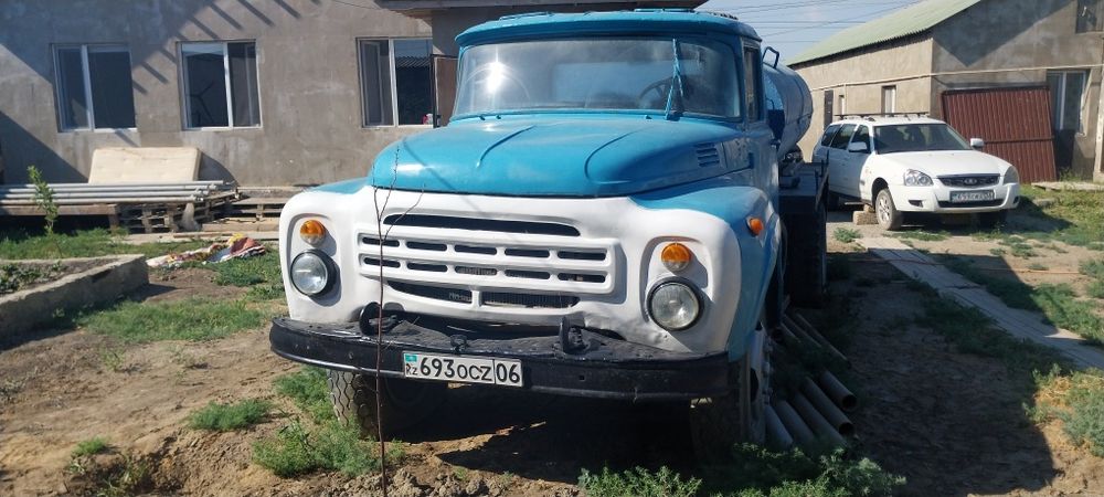 Зил 130   Водовоз