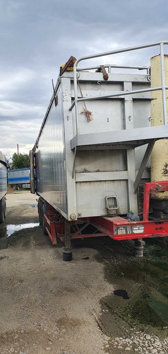 Semiremorca basculabila STAS