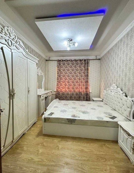 Аренда квартира 2 ком около метро Туркестан