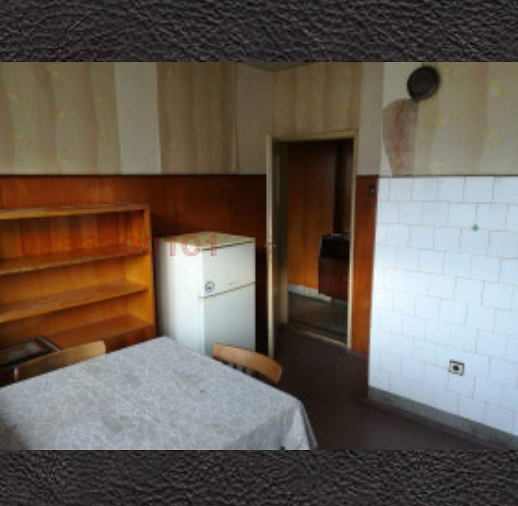 Продава се Двустаен апартамент в Враца, Център - 59 кв.м за 1295 €/кв.м - Снимка #3